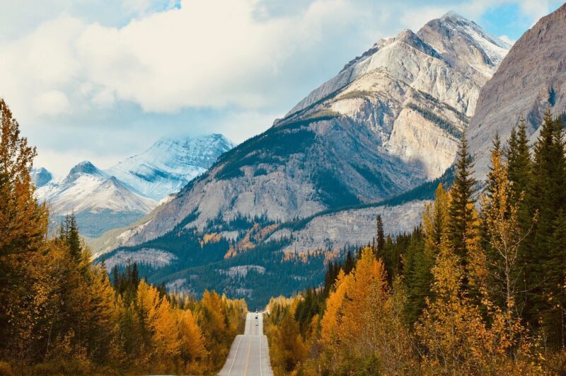 7 Best places to visit in Western Canada